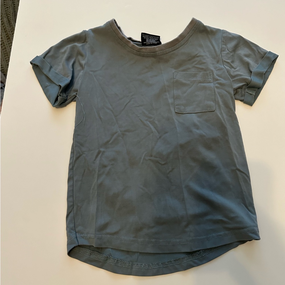 Little Bibsy blue t-shirt 2-3T